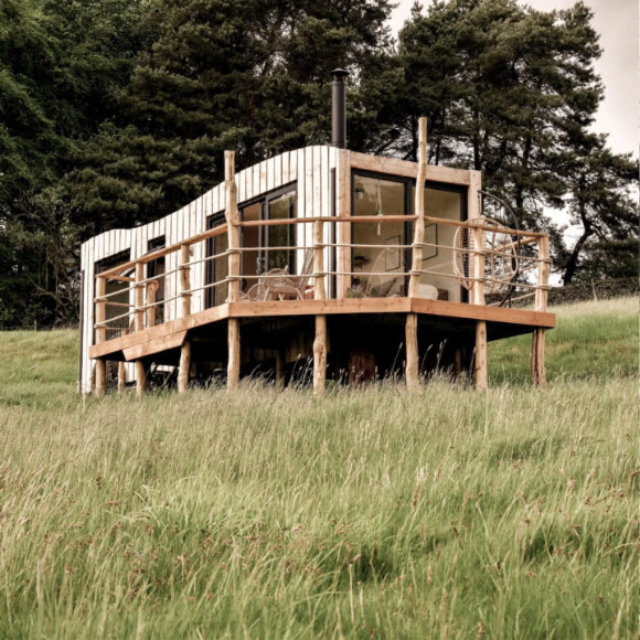 Luxury glamping lodge in Derbyshire countryside